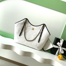 Chanel Shopping Bags